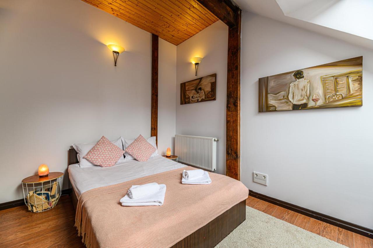 Dream Guesthouse Braşov Esterno foto