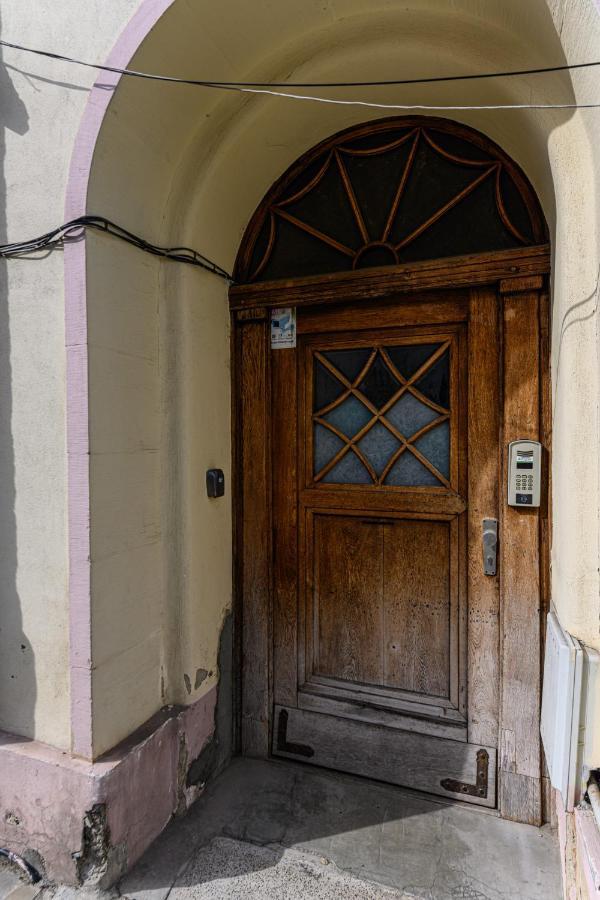 Dream Guesthouse Braşov Esterno foto